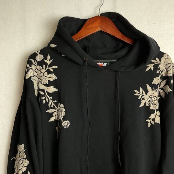 Johnny Was Long Angeles Floral Embroidered Pullover Hoodie Black - Picture 4 of 12